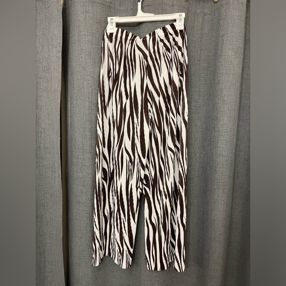 Wdirara Women’s Pants Zebra Wide Leg - Picture 2 of 4